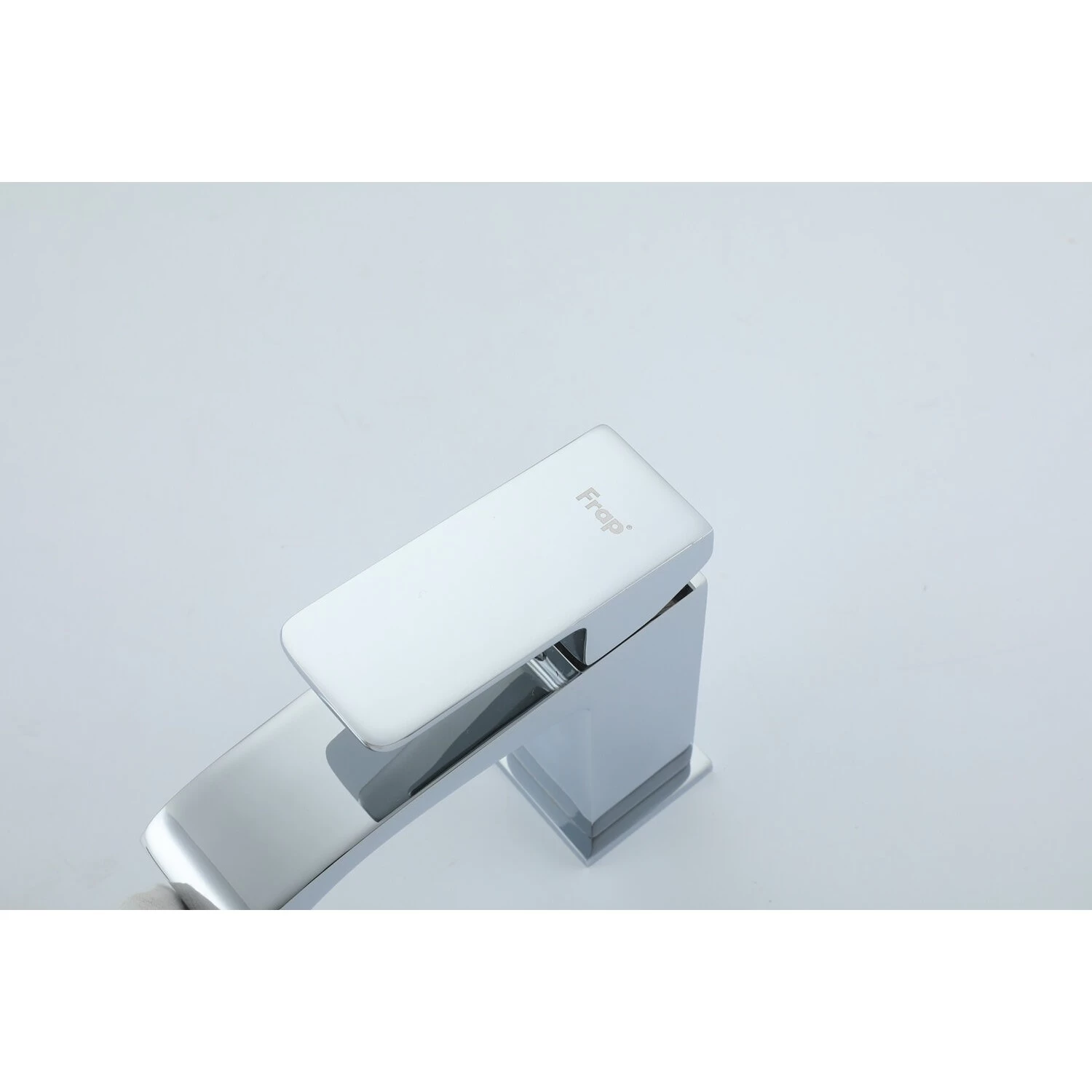 Смеситель для раковины Frap H76 F1076 хром