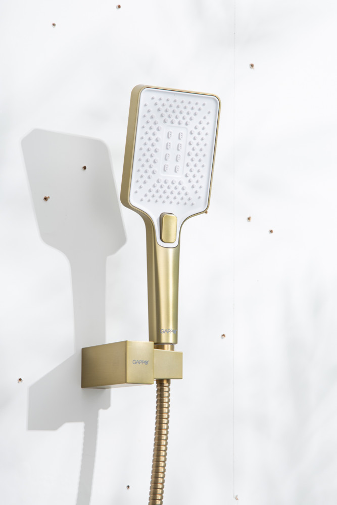 Смеситель для ванны Gappo G07-33 G3207-33 золотой сатин