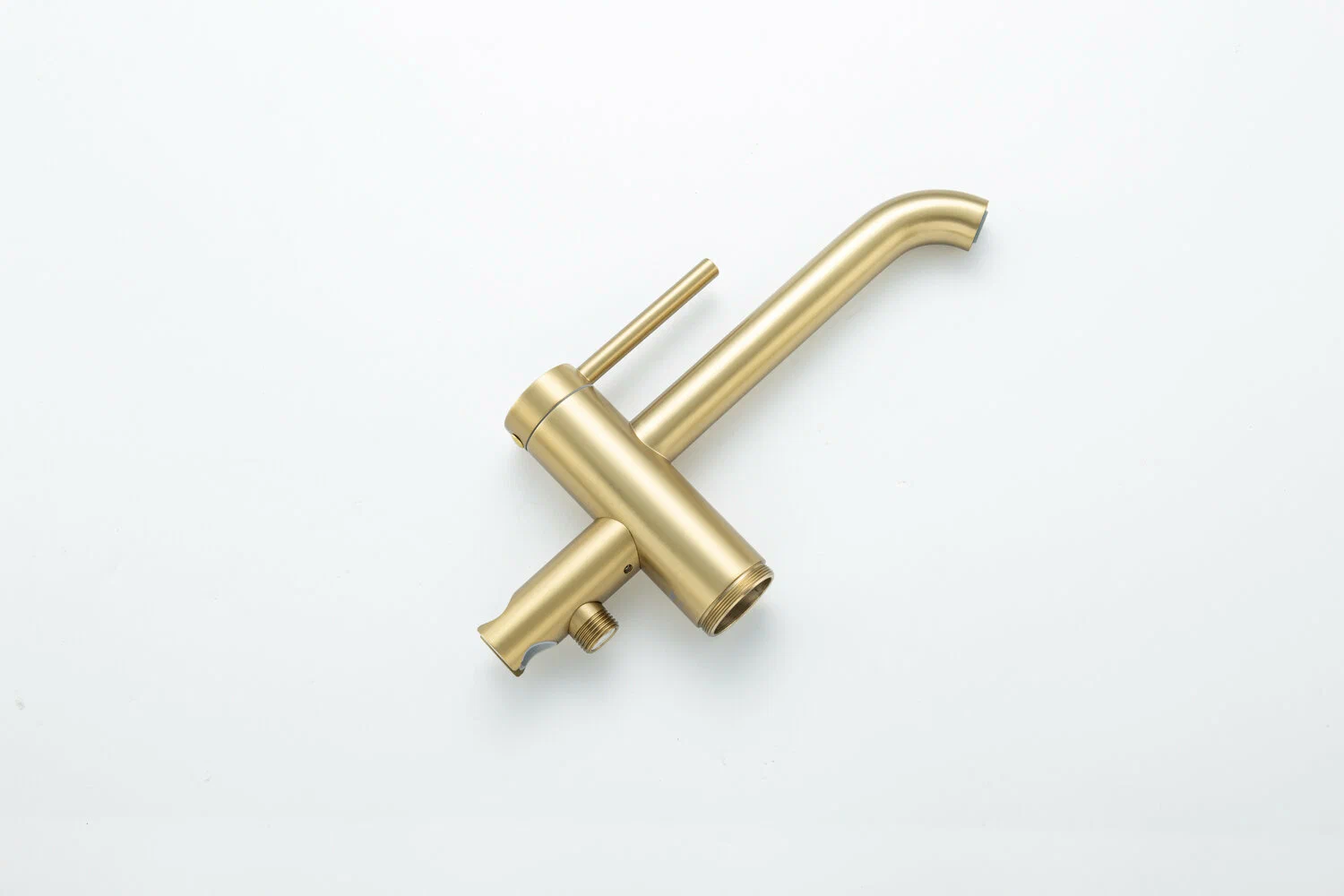 Напольный смеситель Gappo G06-3 G3006-3 золотой сатин