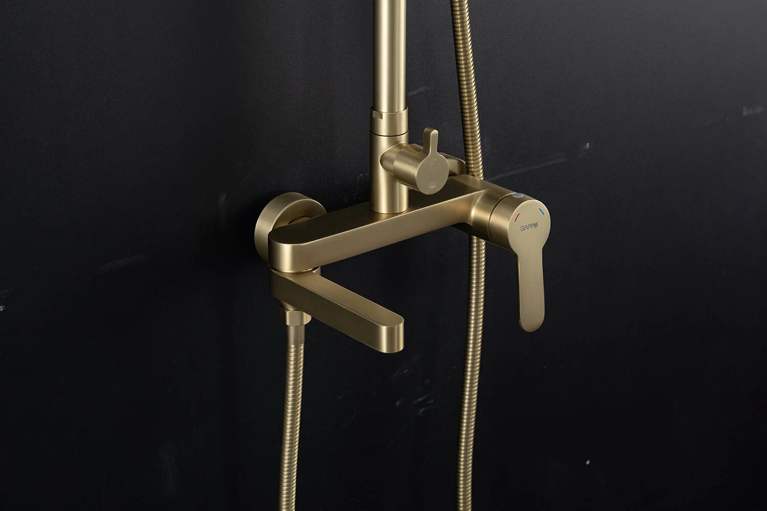 Душевая система Gappo G99-33 G2499-33 золотой сатин