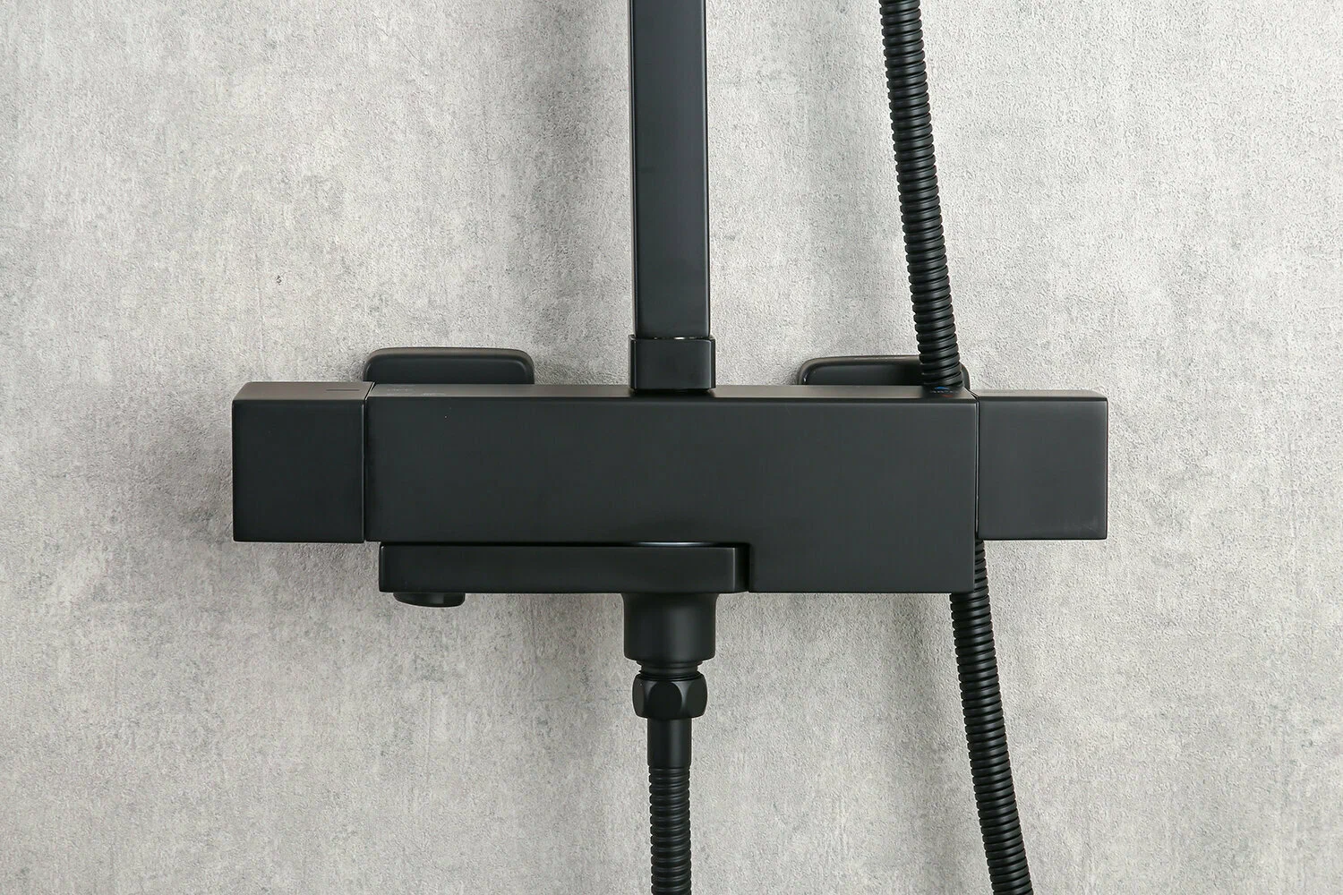 Душевая стойка с термостатом Gappo G17-6 G2417-60