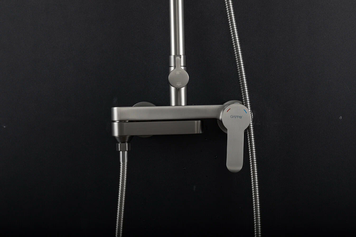 Душевая система Gappo G99-39 G2499-39 оружейная сталь