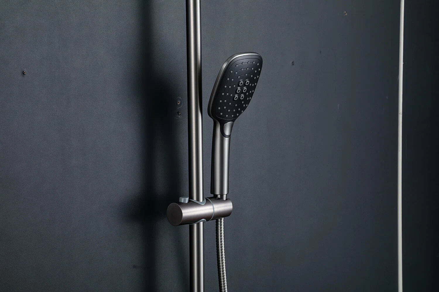 Душевая система Gappo G48-9 G2448-9 оружейная сталь