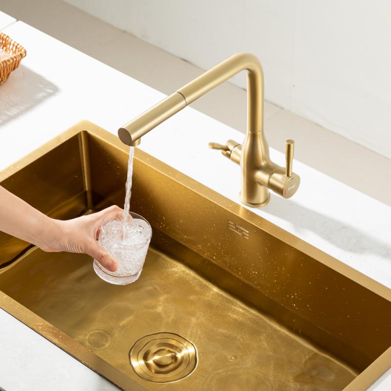 Вытяжной смеситель для кухни с фильтром Frap H96 F4396-33 золотой сатин