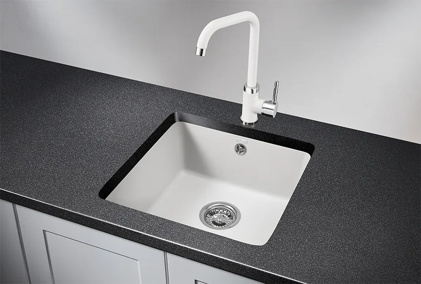 Кухонная мойка Granula GR-3801 Арктик (белый)