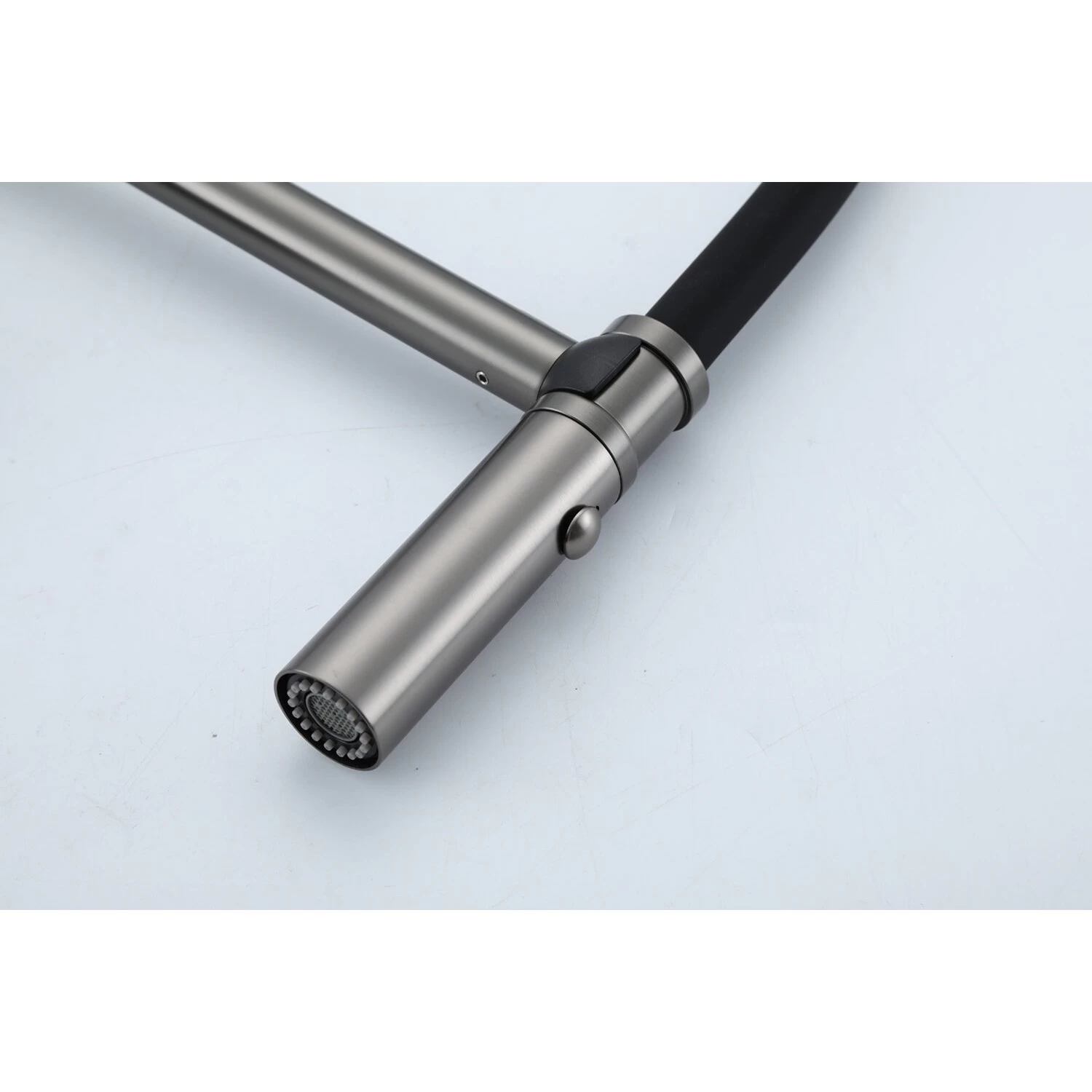 Смеситель для кухни Gappo G4098-29 оружейная сталь