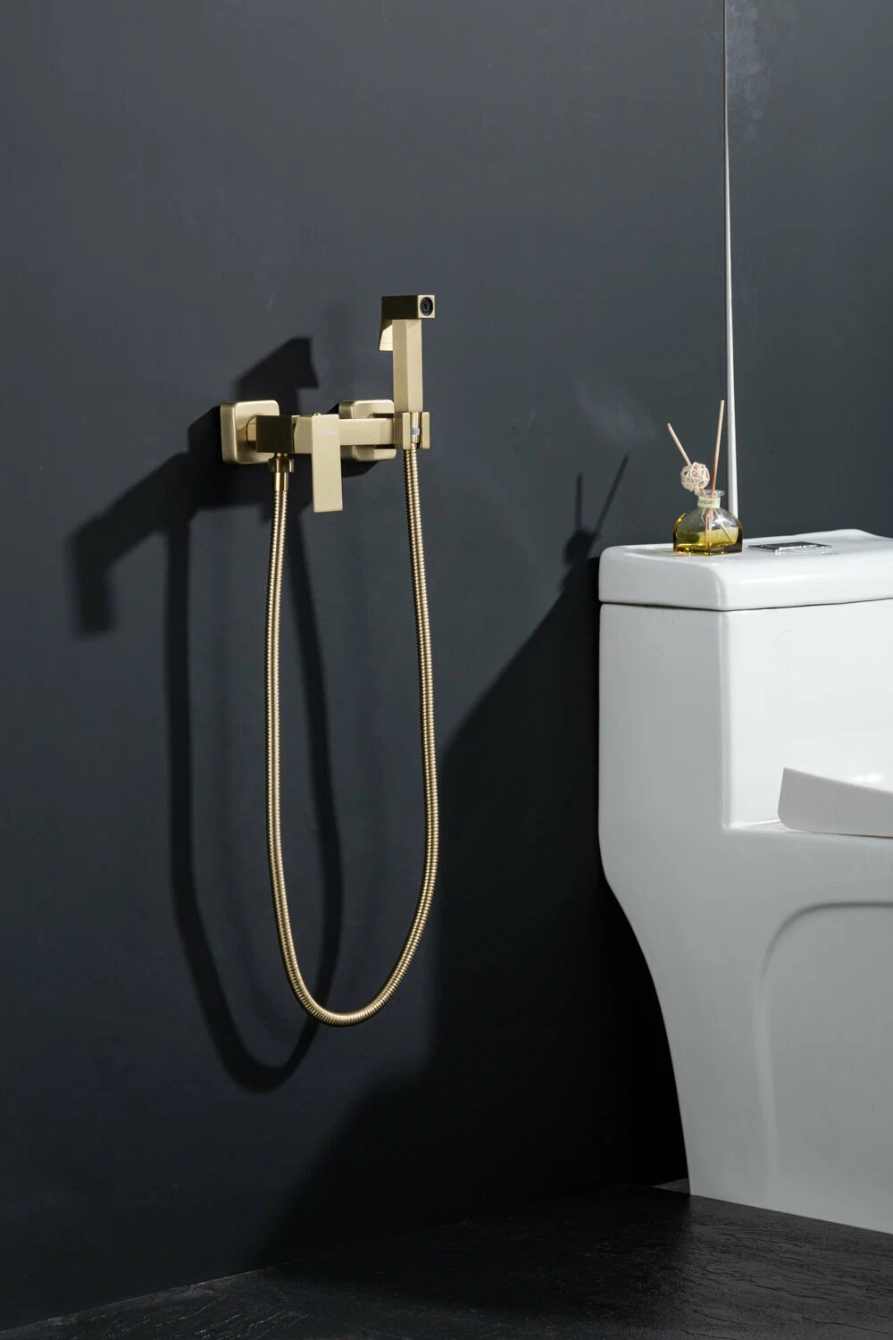 Гигиенический душ Frap F7504-3 золотой сатин