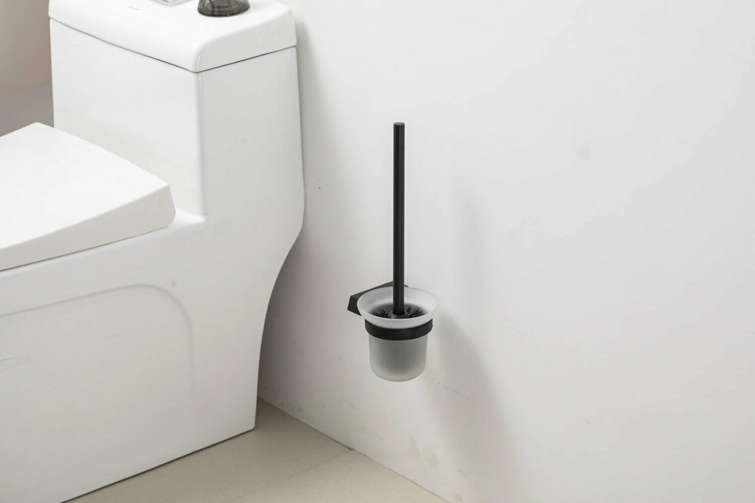 Настенный ершик для унитаза Frap F306-6 F30610-6 черный