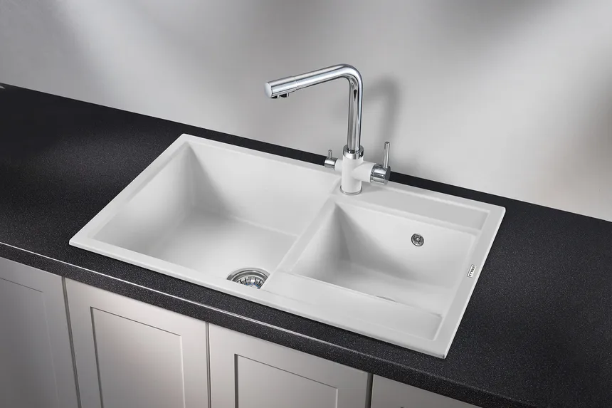 Кухонная мойка Granula GR-8201 Арктик (белый)