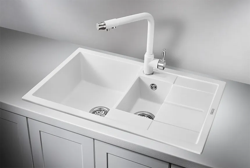Кухонная мойка Granula GR-7802 Арктик (белый)