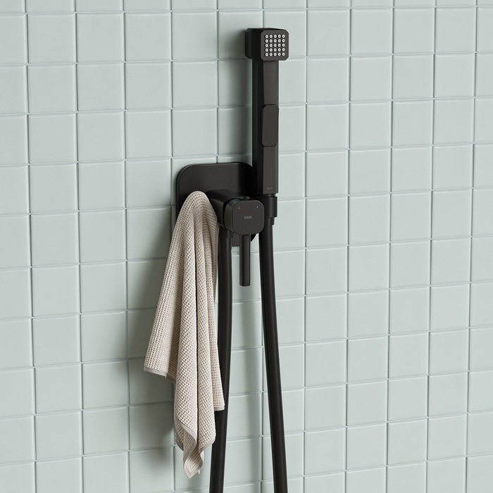 Встраиваемый гигиенический душ Iddis 004BLS0i08 черный