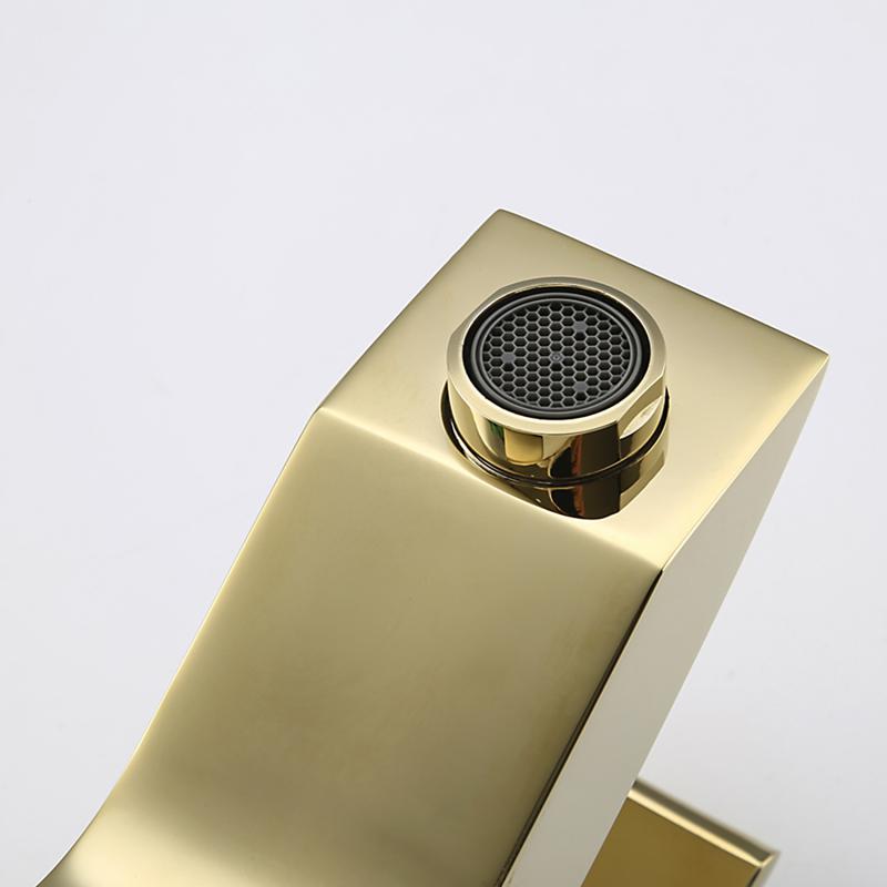 Смеситель для раковины Gappo G07-3 G1007-13 золото