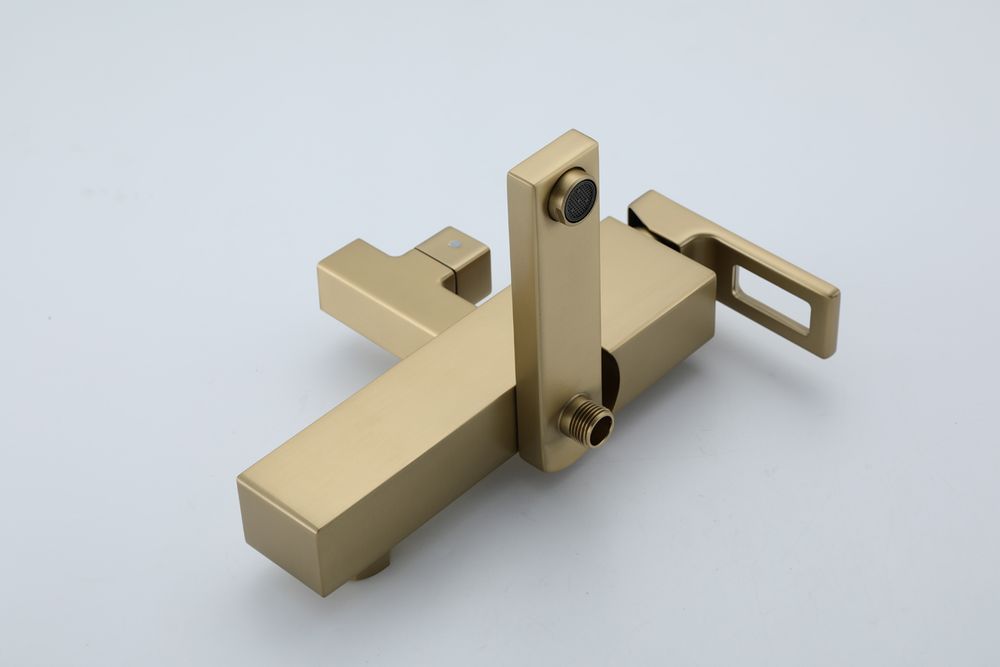 Душевая система Gappo G17-3 G2417-3 золотой сатин