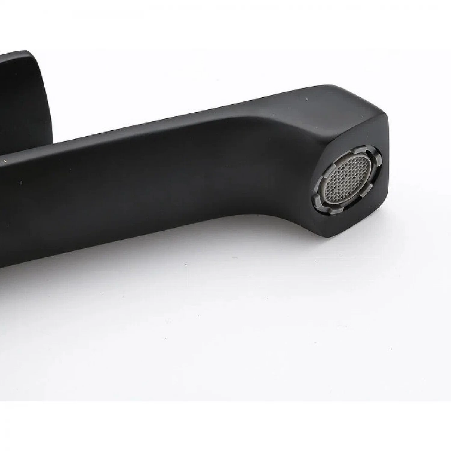 Смеситель для раковины высокий Frap H71-6 F1071-26 черный