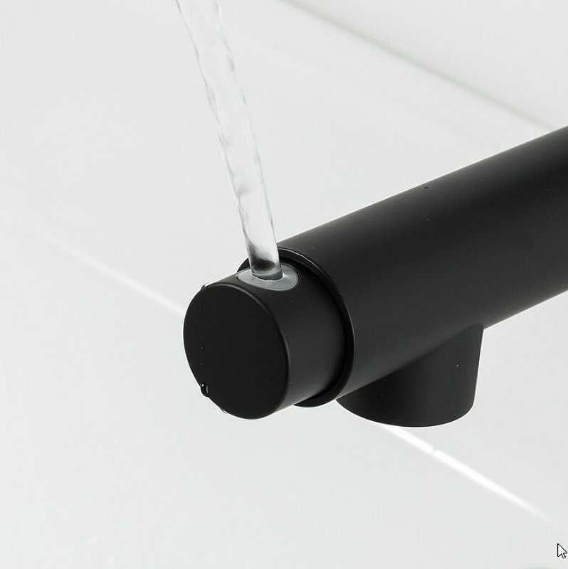 Смеситель для кухни вытягивающийся Gappo G1052-76 черный