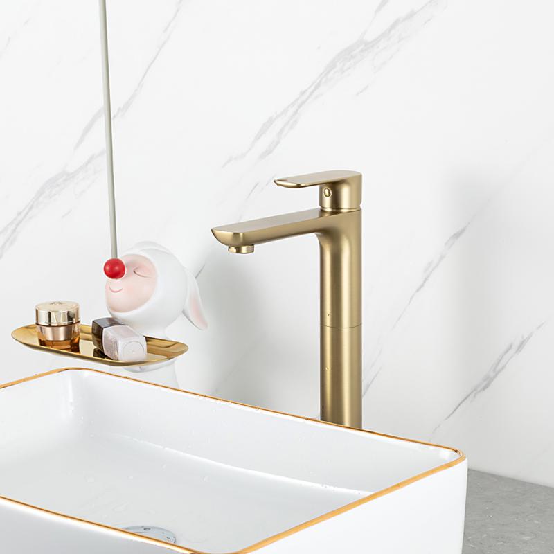 Высокий смеситель для раковины Gappo G48-3 G1048-32 золотой сатин