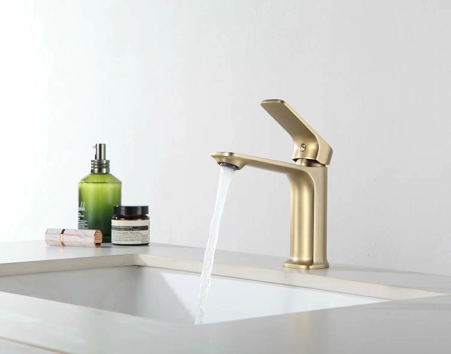 Смеситель для раковины Frap H86-3 F1086-3 золотой сатин