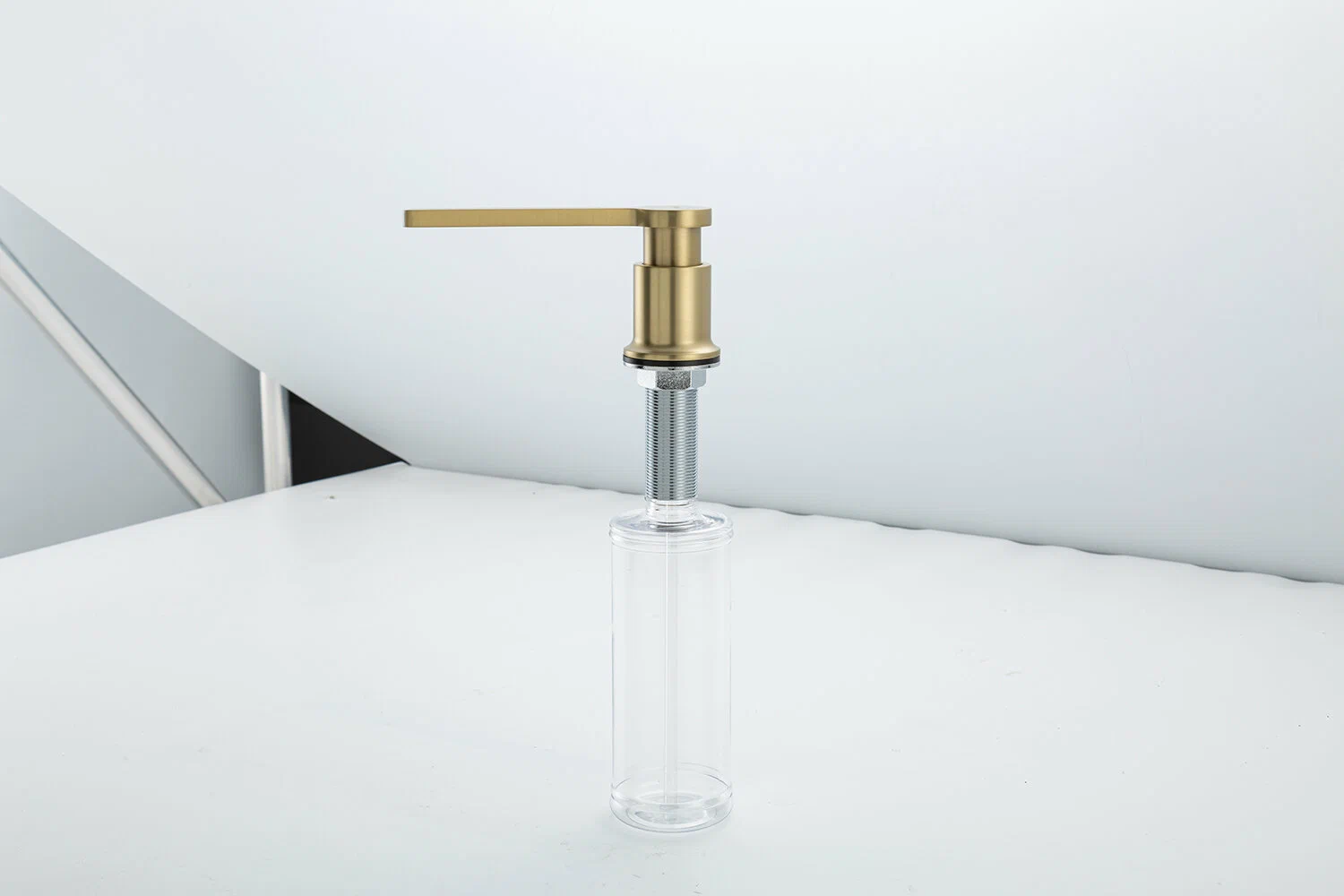 Дозатор жидкого мыла Gappo G406-3 золотой сатин