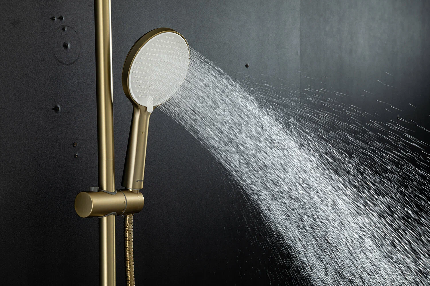Душевая система Gappo G06-3 G2406-3 золотой сатин