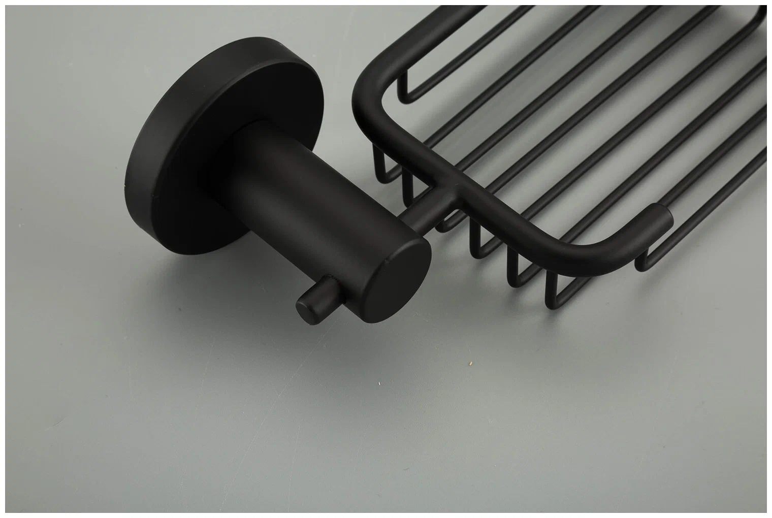 Черная мыльница настенная Frap F30202-1