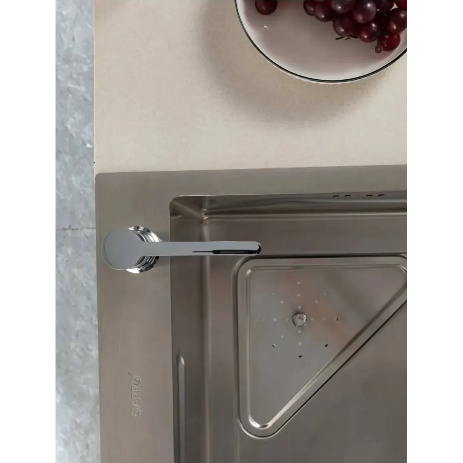 Дозатор жидкого мыла Gappo G406 хром