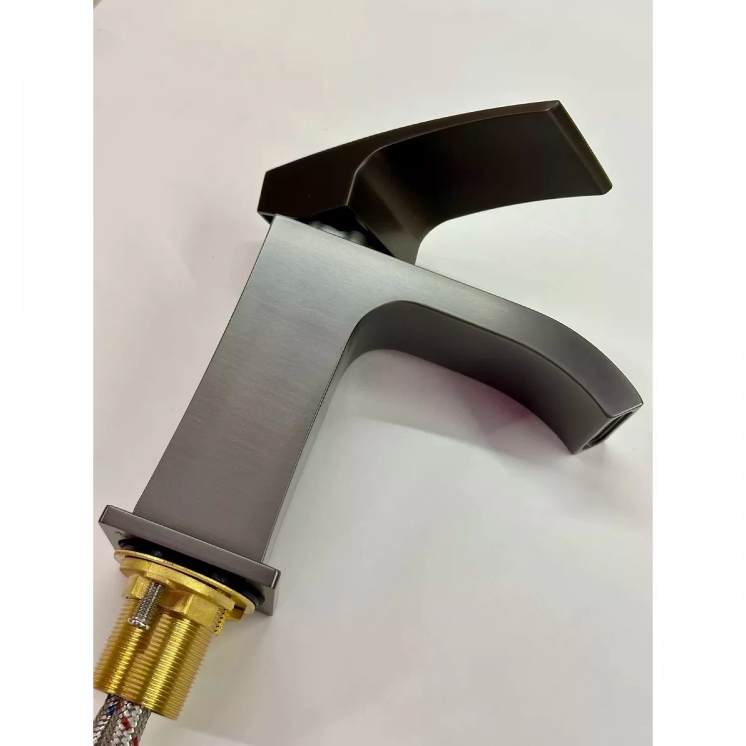 Смеситель для раковины Gappo G07-9 G1007-9 оружейная сталь