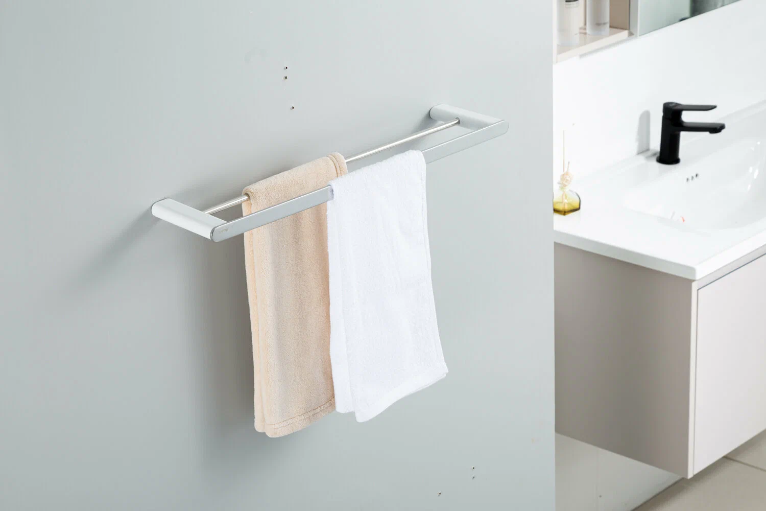 Полотенцедержатель 2-й Gappo G309-8 G30909-8 белый-хром