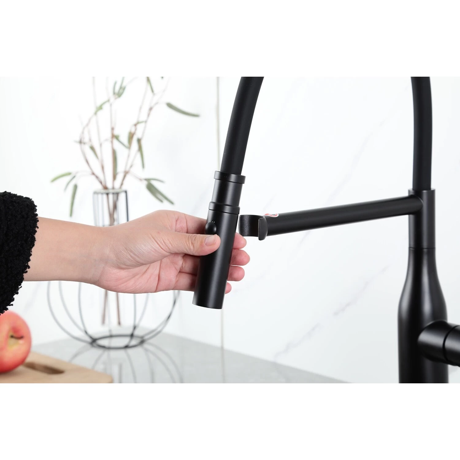 Смеситель для кухни Gappo G4098-26 черный