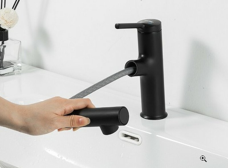 Смеситель для кухни вытягивающийся Gappo G1052-76 черный