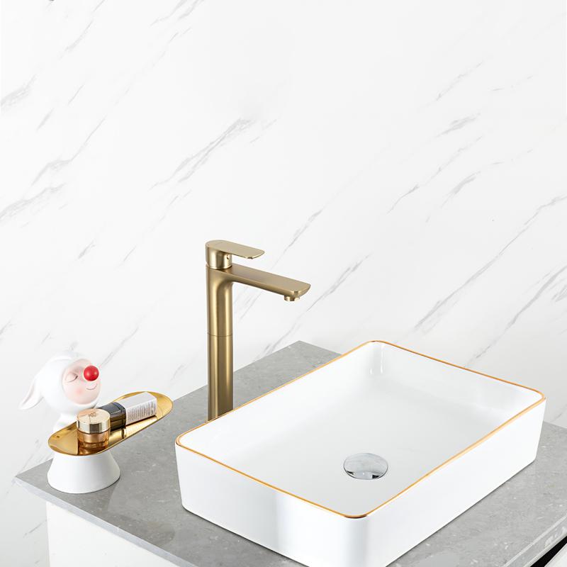 Высокий смеситель для раковины Gappo G48-3 G1048-32 золотой сатин