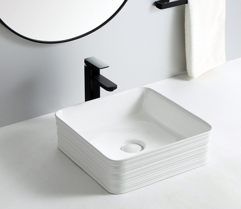 Накладная раковина CeramaLux 38,5 N W1531A белая