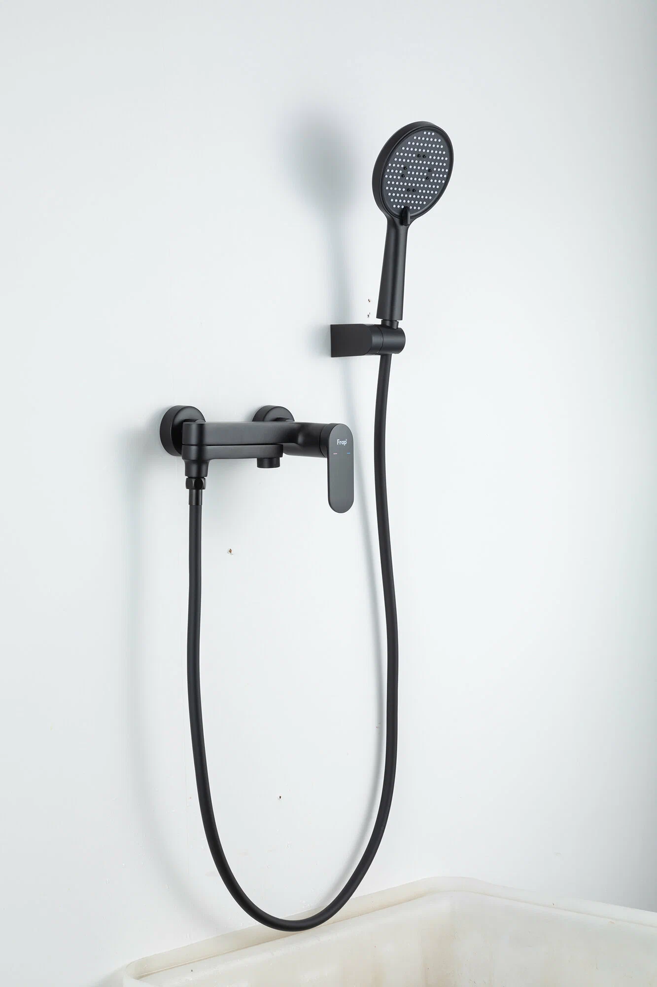 Смеситель для ванны Frap H85-6 F3285-6 черный