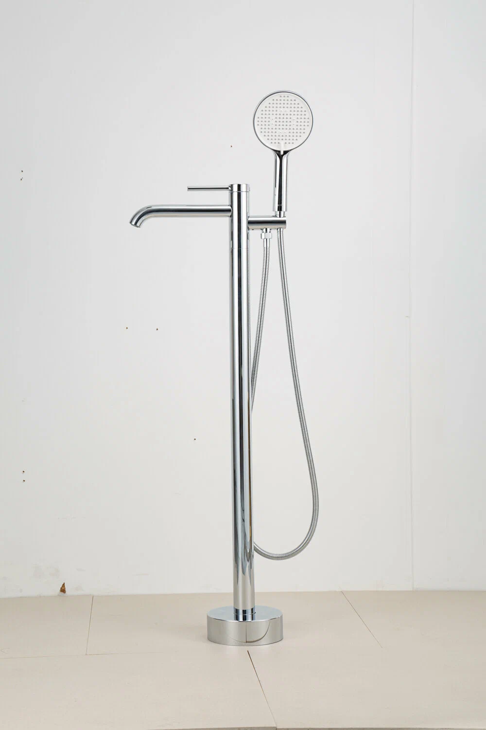 Напольный смеситель Gappo G06 G3006 хром