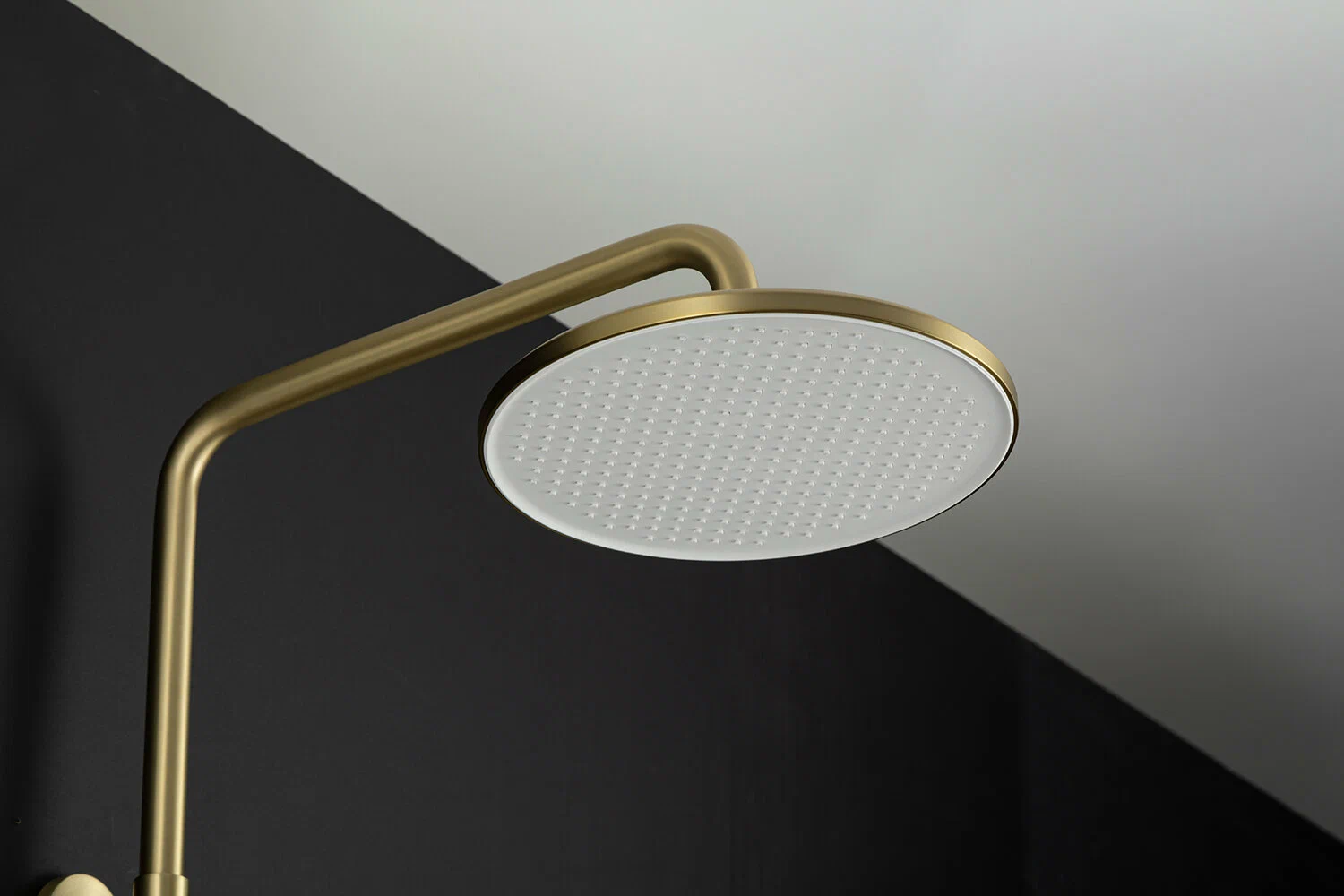 Душевая система Gappo G06-3 G2406-3 золотой сатин