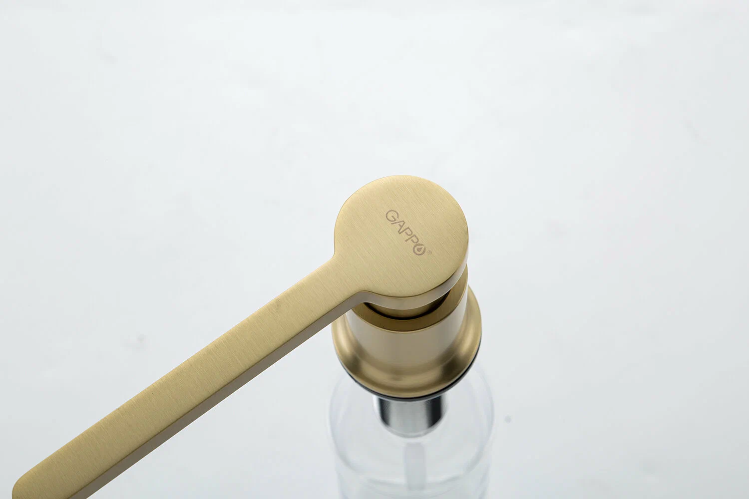 Дозатор жидкого мыла Gappo G406-3 золотой сатин