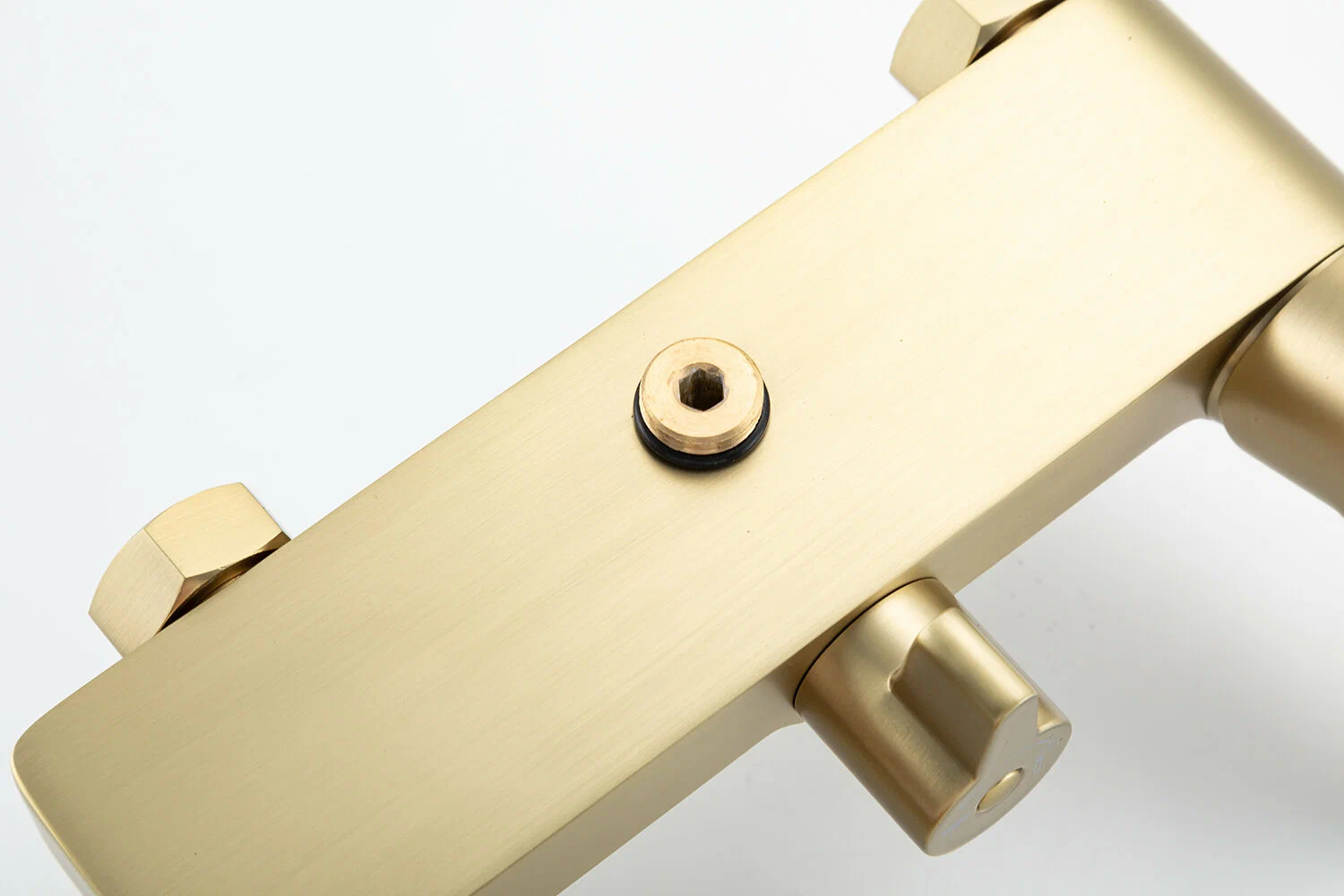 Душевая система Gappo G48-3 G2448-3 золотой сатин