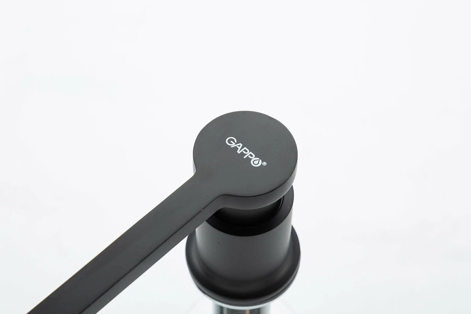 Дозатор жидкого мыла Gappo G406-6 черный