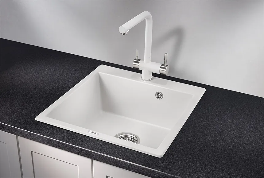 Кухонная мойка Granula GR-5102 Арктик (белый)