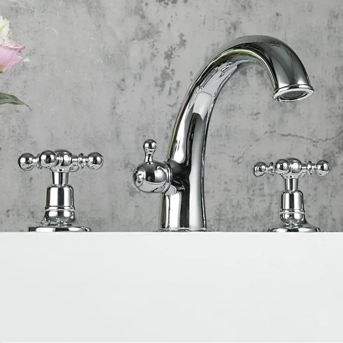 Врезной смеситель для ванны на 4 отверстия Gappo G1189