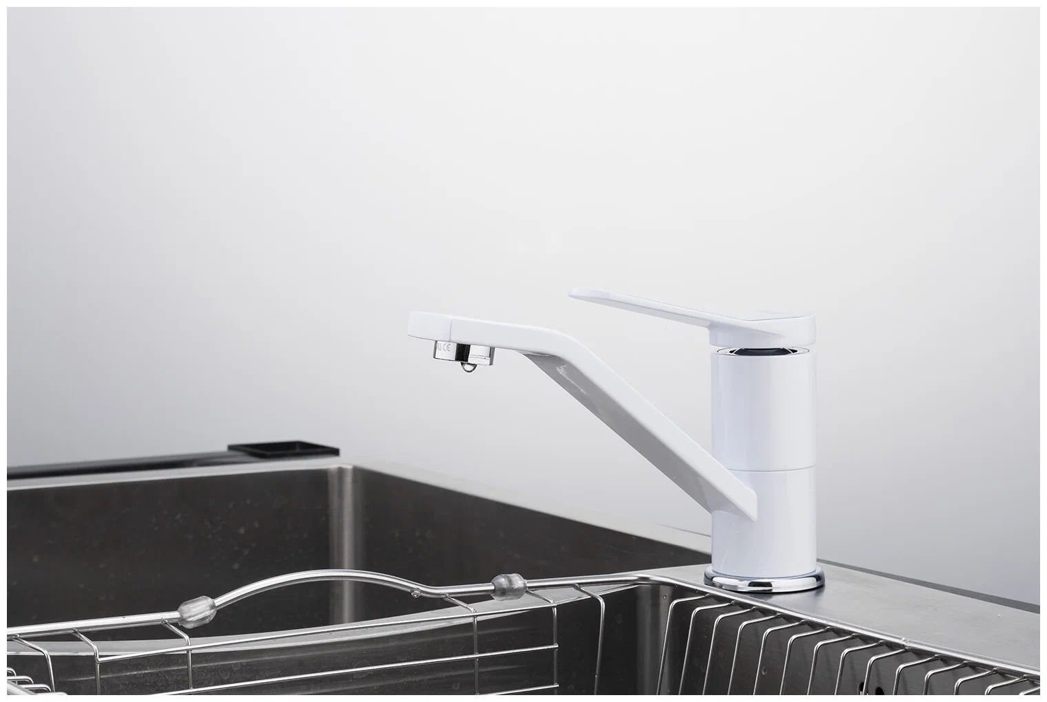 Смеситель для раковины Frap H45 F4545 белый-хром