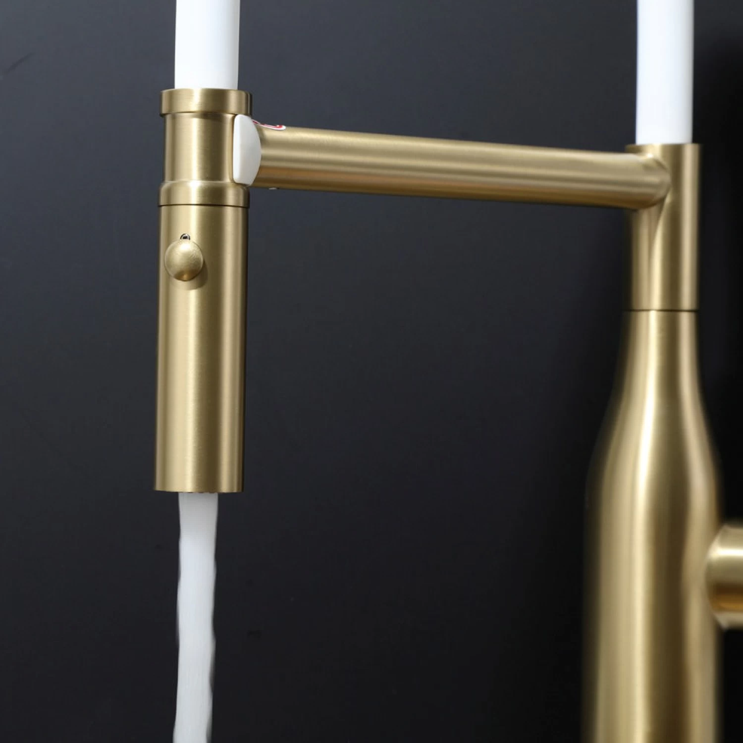 Смеситель для кухни Gappo G4098-23 золотой сатин