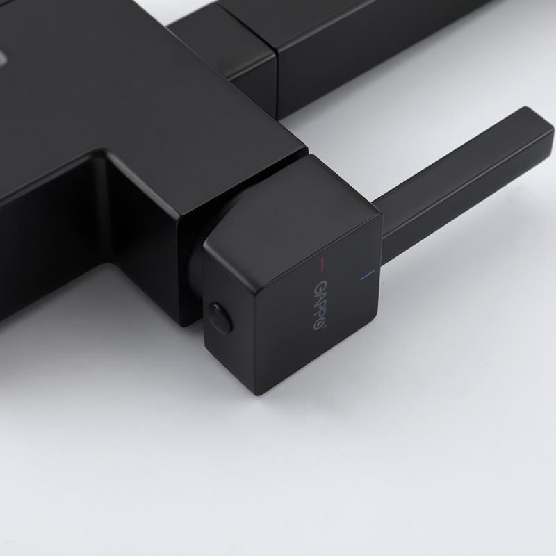 Смеситель для кухни с фильтром Gappo G95 G4395-56 черный