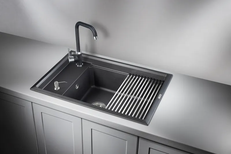 Кухонная мойка Granula KS-7305 Шварц (черный металлик)