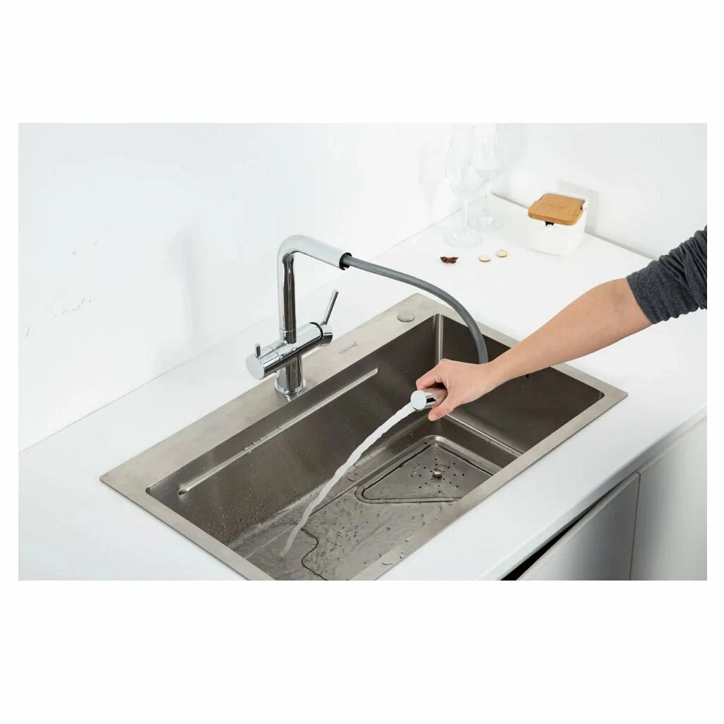 Вытяжной смеситель для кухни с фильтром Gappo G97 G4397-70 хром