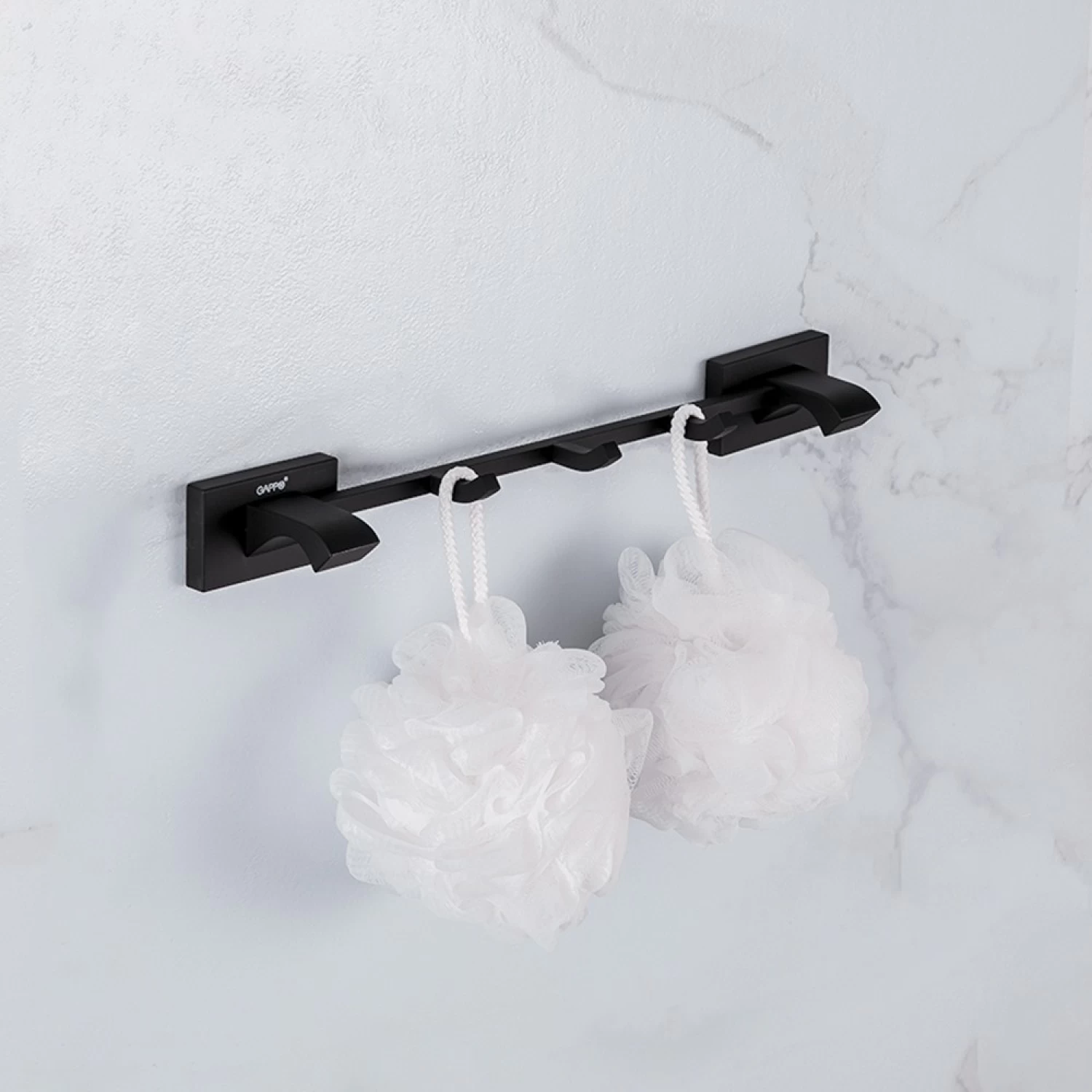 Планка с 3-мя крючками Gappo G07-6 G0716-36 черный