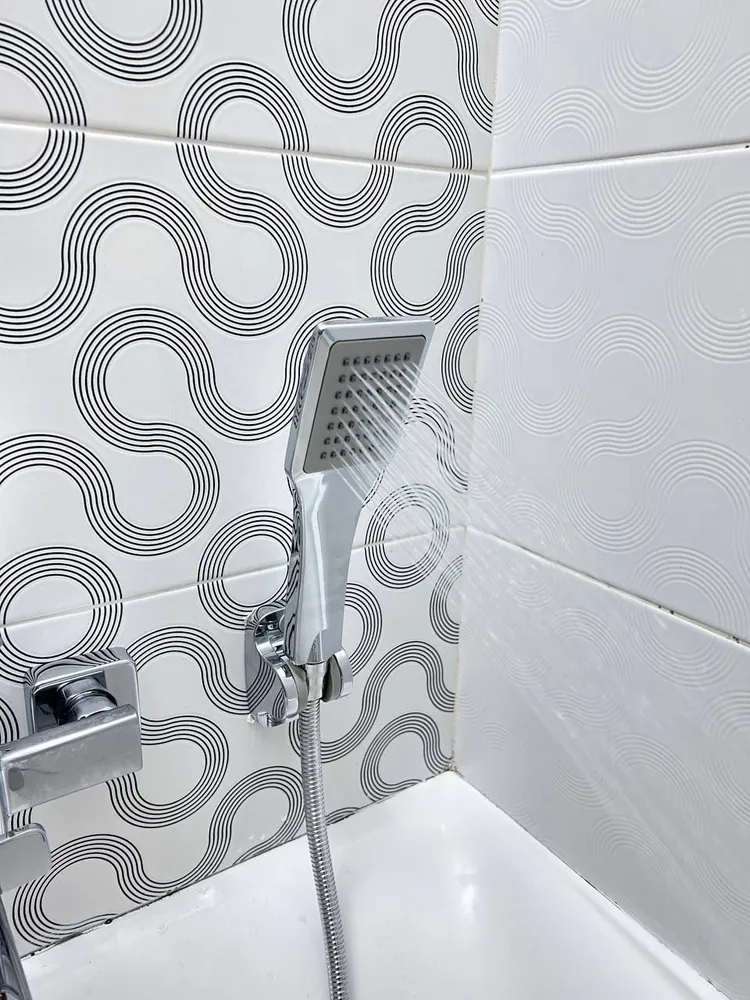 Смеситель для ванны ViEiR V113 V113541 хром