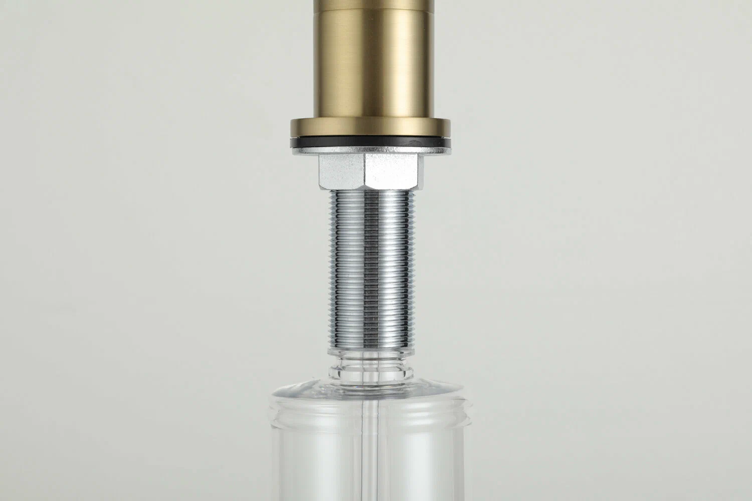 Дозатор жидкого мыла Gappo G402-3 золотой сатин