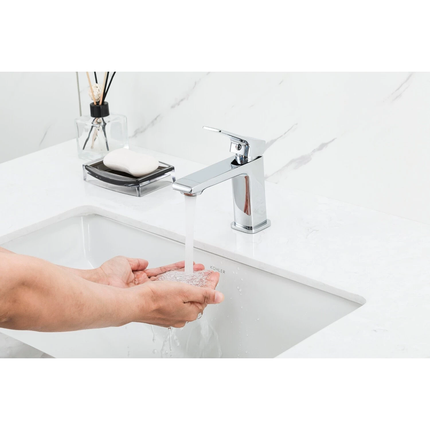 Смеситель для раковины Frap H84 F1084 хром