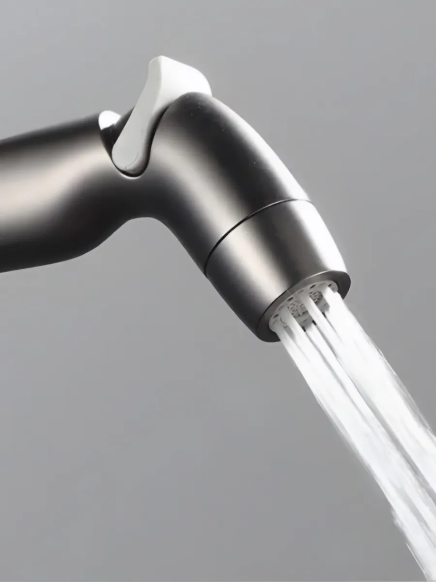 Гигиеническая лейка Gappo G37-9 оружейная сталь