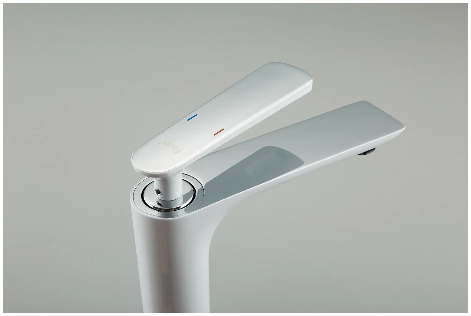 Высокий смеситель для раковины Frap F1052-56 белый-хром